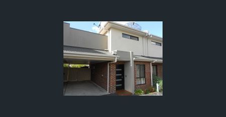 Townhouse in a great location of Broadmeadows. - Photo 5