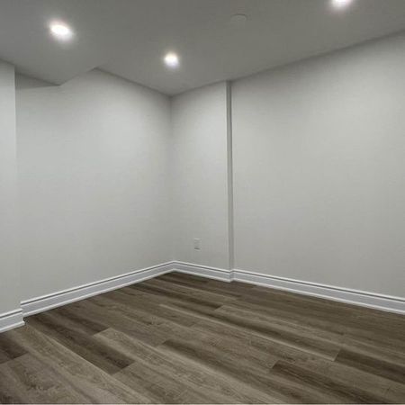 For Lease - 33 Gulfbrook Circle, Brampton, Ontario - Photo 4