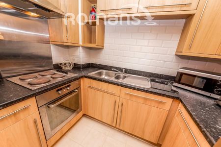 1 bedroom flat to rent - Photo 5