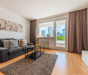 City-Residence: Modern möblierte Wohnung mit Skylineblick - Photo 2