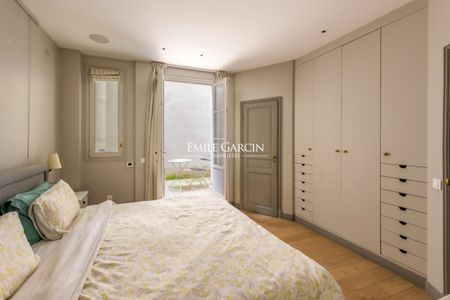 Location - Paris 4 - Place des Vosges- 2/3 chambres - Photo 2