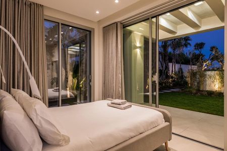 5 bedroom luxury Villa for rent in Marbella, Andalusia - Photo 4