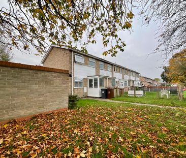 2 bedroom End Terraced House to let - Photo 3