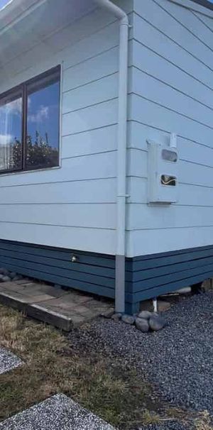 Comfortable & Private Living - Photo 2