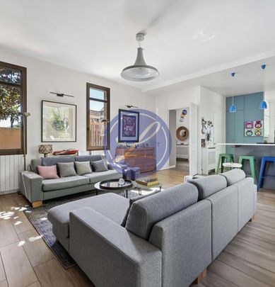 Maison contemporaine • Ouest - Photo 1