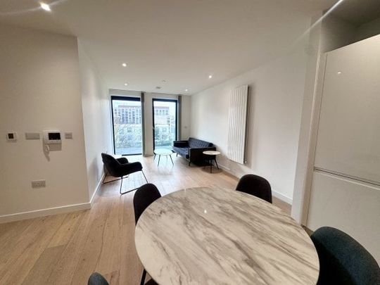 Caravel House, E16 - Photo 1