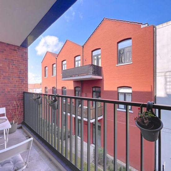 Appartement te huur - Photo 1