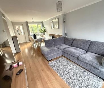 4 bedroom terraced house to rent - Photo 1