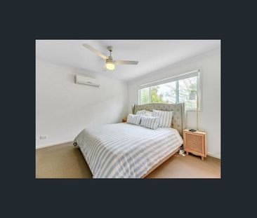 Modern Living in a complex with Pool - Photo 3