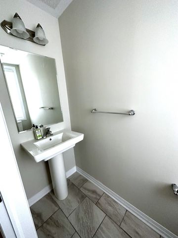 For Lease - 25 Isherwood Avenue Unit# C35, Cambridge, Ontario - Photo 5