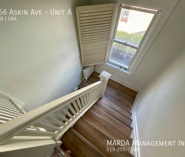 ROOM FOR RENT - STEPS FROM THE UNIVERSITY OF WINDSOR- ALL INCLUSIVE - Photo 1