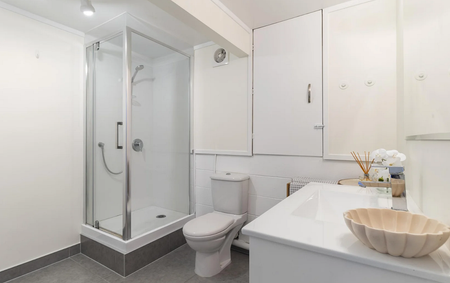 Flat on the edge of Manukau Harbour - Photo 4