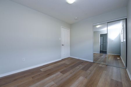 For Lease - 6416 Hampden Woods Road, Mississauga, Ontario - Photo 2