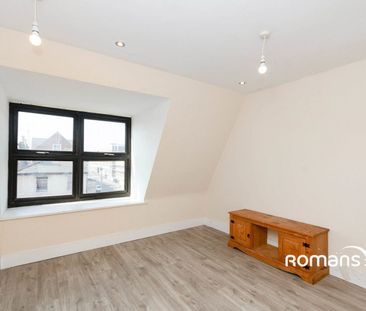 Victoria Road, Aldershot, Hampshire, GU11 - Photo 2