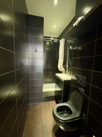 Location Appartement 2 pièces 29m² MARSEILLE 7ème - Photo 2