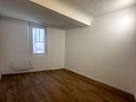 Location Appartement 3 pièces 42m² - Photo 4