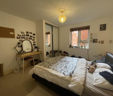 2 bedroom apartment to rent - Photo 5