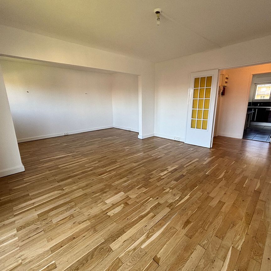 Location Appartement 3 pièces 74m² - Photo 1