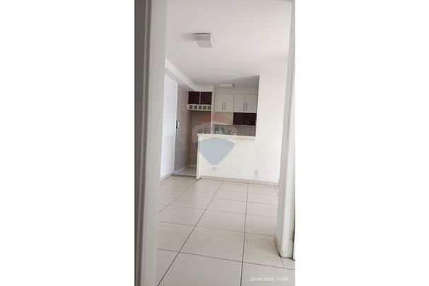 Apartamento para locação na Barra Funda, 63 metros, 2 quartos, sala, área de serviço , 1 banheiro, varanda e 1 vaga - Photo 1