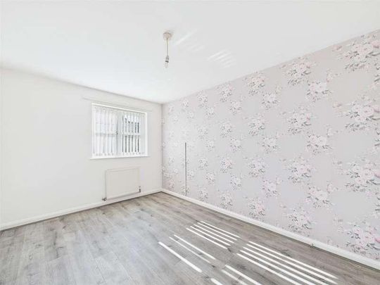 Hoylake Road, Moreton, CH46 - Photo 1