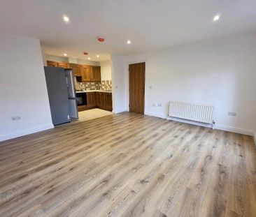 17 Milfort Mews, Dunmurry, Belfast, BT17 9JE - Photo 3