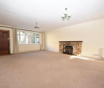 3 bedroom end of terrace house to rent - Photo 4