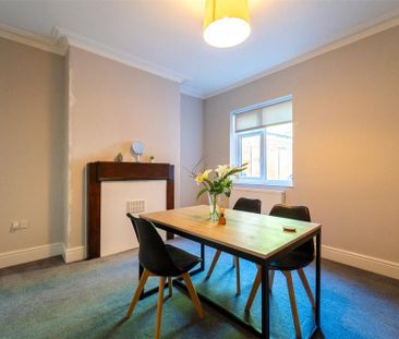 2 bedroom property to rent - Photo 4