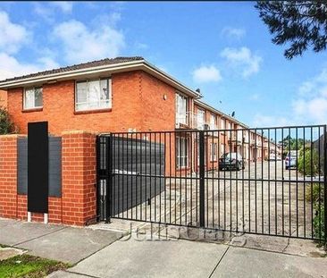7/51 Stephen Street, Yarraville - Photo 1