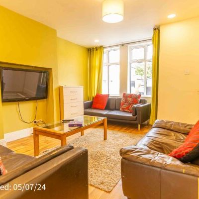 7, Lang Avenue - Photo 1