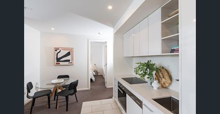 Modern comfort in vibrant South Yarra - Photo 4