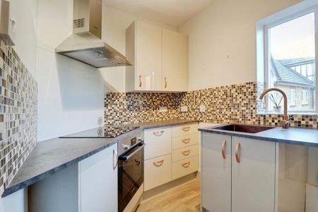 2 bedroom flat to rent - Photo 3