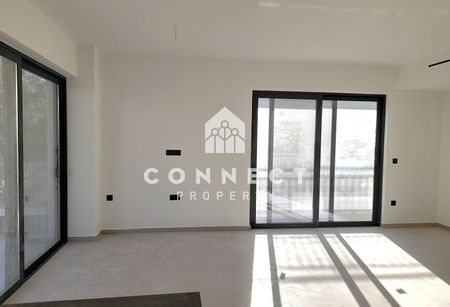 Ενοικιάζεται στον Άλιμο - Άνω Καλαμάκι, νεόδμητο διαμέρισμα 95 τ.μ., 2ου ορόφου. - Photo 2