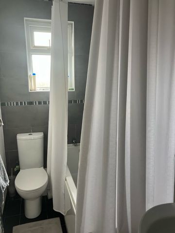 1 Bed Flat, Ward Road, N19 - Photo 4