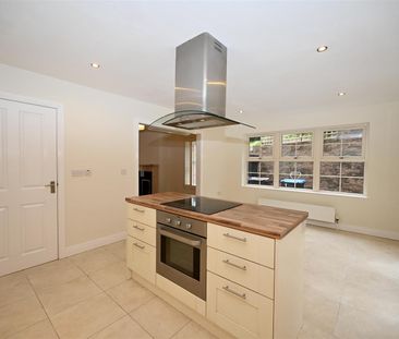 1 Grangewood Chase, Dundonald, Belfast, BT16 1HW - Photo 6