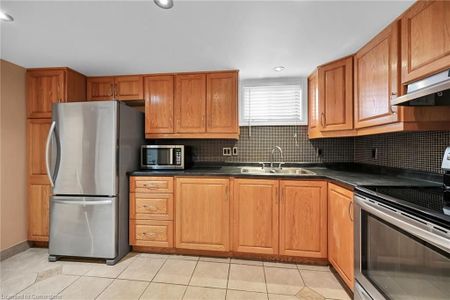 For Lease - 221 Gray Road Unit# B, Hamilton, Ontario - Photo 5