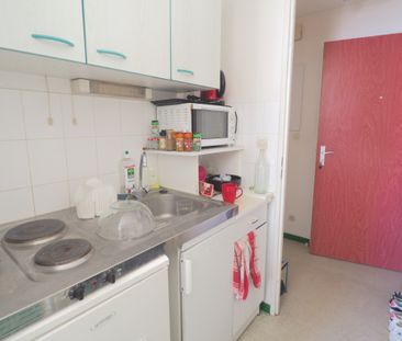 Location Appartement 1 pièce 18m² - Photo 4