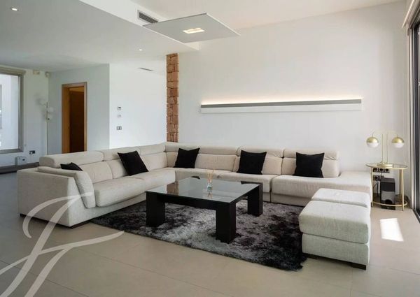 7 bedroom luxury Villa for rent in Ibiza, Balearic Islands