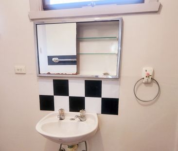 Doncaster East - Photo 4