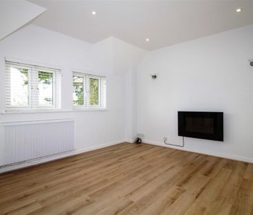 William Bliss House, William Bliss Avenue, Chipping Norton - Photo 1