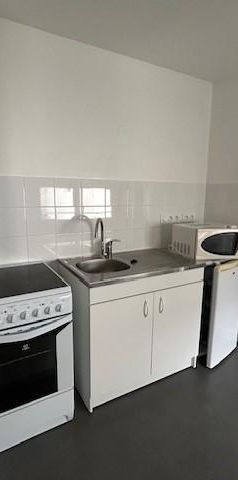 Location Appartement 1 pièce 23m² LEMPDES 63370 - Photo 1