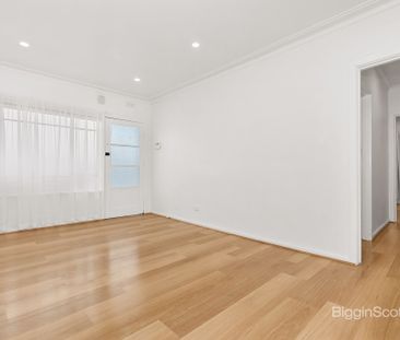 4 Lincoln St, Richmond VIC 3121 - House For Rent | Domain - Photo 1
