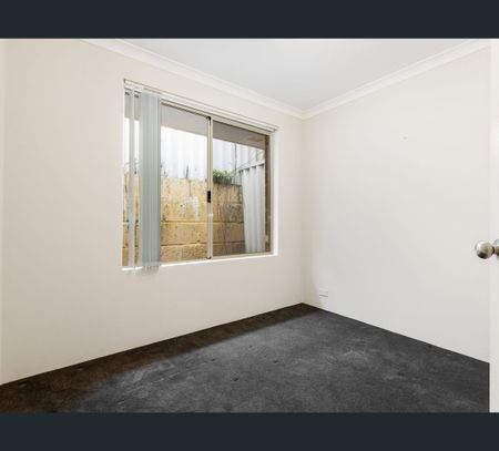 3/35 Wood Street, Inglewood, WA 6052 - Photo 4