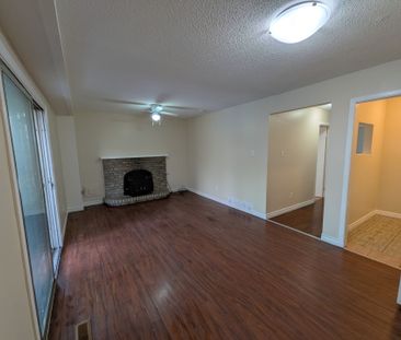 For Lease - 3335 Delfi Road Unit# Back Suite, Mississauga, Ontario - Photo 1