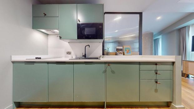 Studio to rent - Photo 1