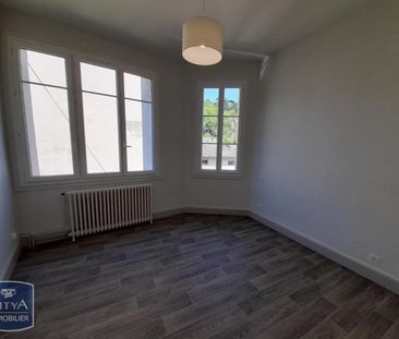 Location Appartement 2 pièces 43m² AGEN 47000 - Photo 4