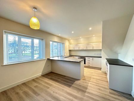 2 bedroom apartment to rent - Photo 2