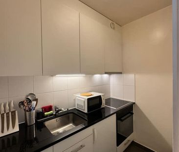 1 Zimmer, 2. Stock - Photo 2