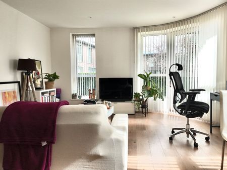 1 Bed Flat, Astell Road, SE3 - Photo 2