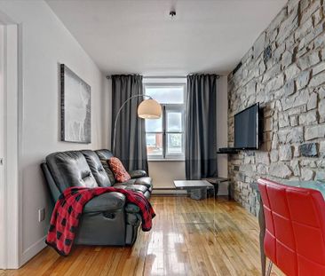 1ER JANV - 3 1/2 tout inclus, meublé, en plein ♥ du Vieux-Québec - Photo 1