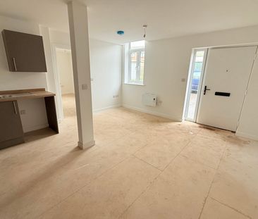 Sherborne Road, Yeovil, Somerset - Photo 6